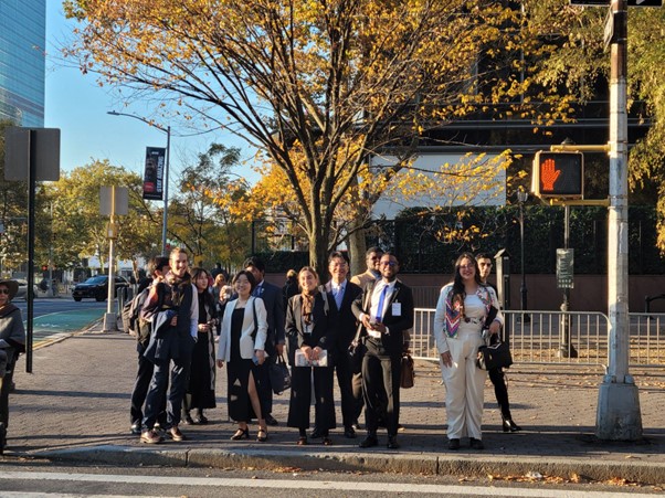 The Youth Champions for Disarmament on their way to the Permanent Mission of Germany to the United Nations